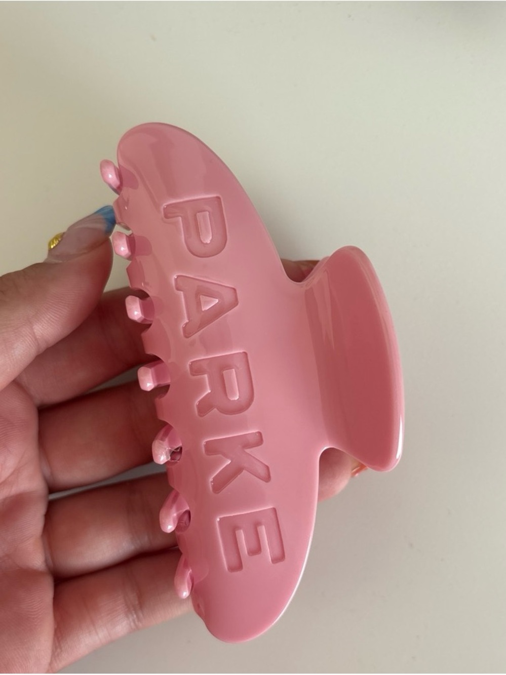 PARKE Pink Hair Claw Clip - Sleek Everyday Grip